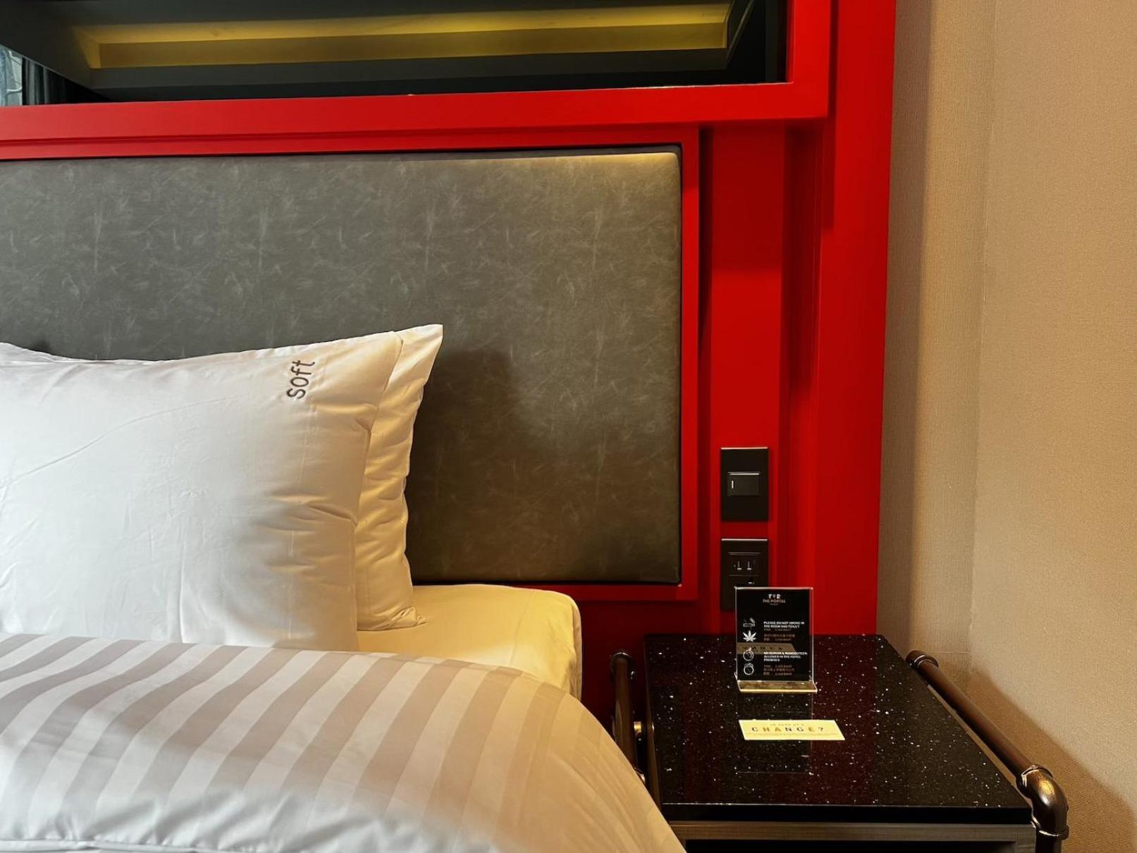 T2 The Portal Sukhumvit Hotel Bangkok Buitenkant foto