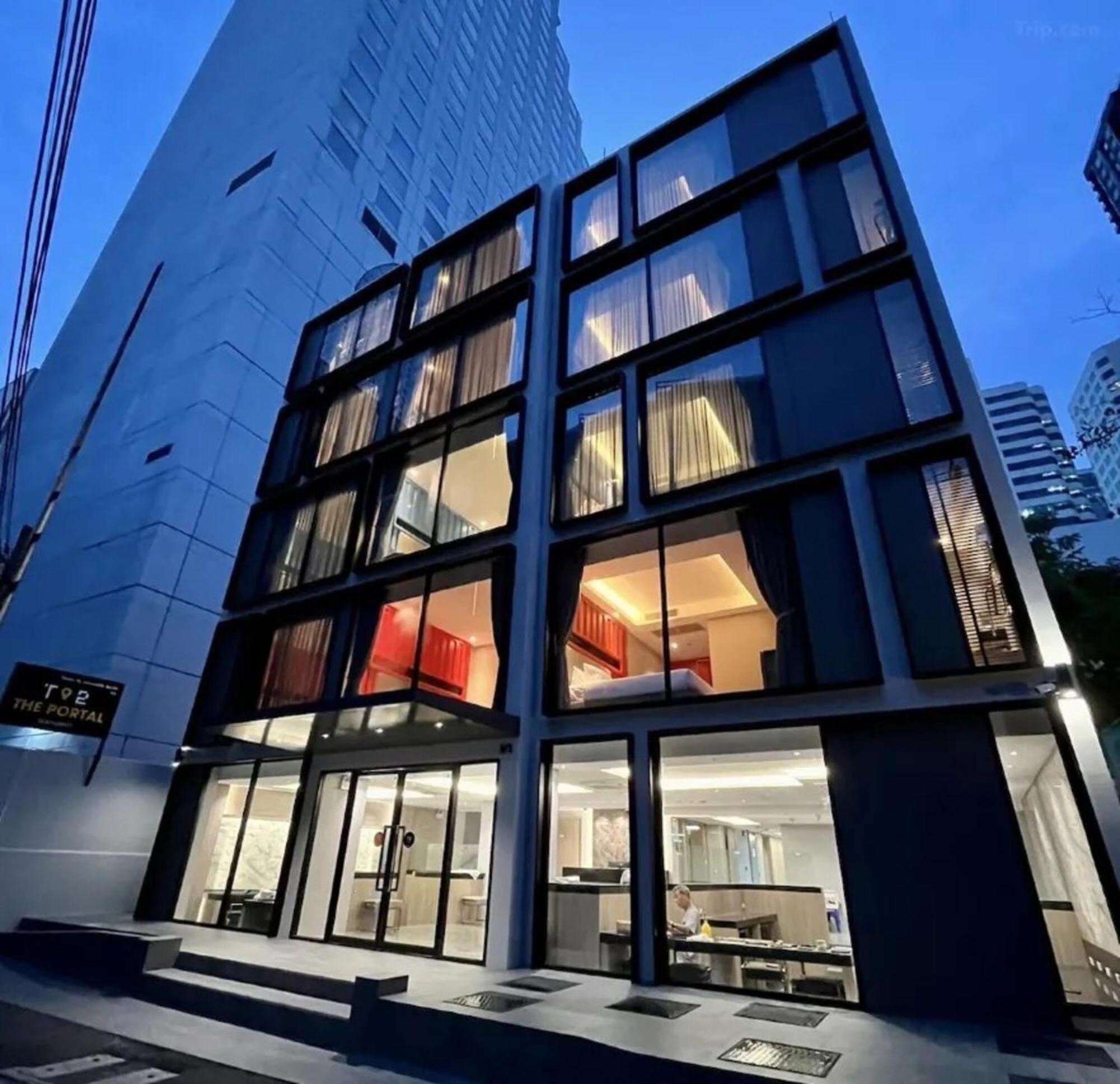 T2 The Portal Sukhumvit Hotel Bangkok Buitenkant foto