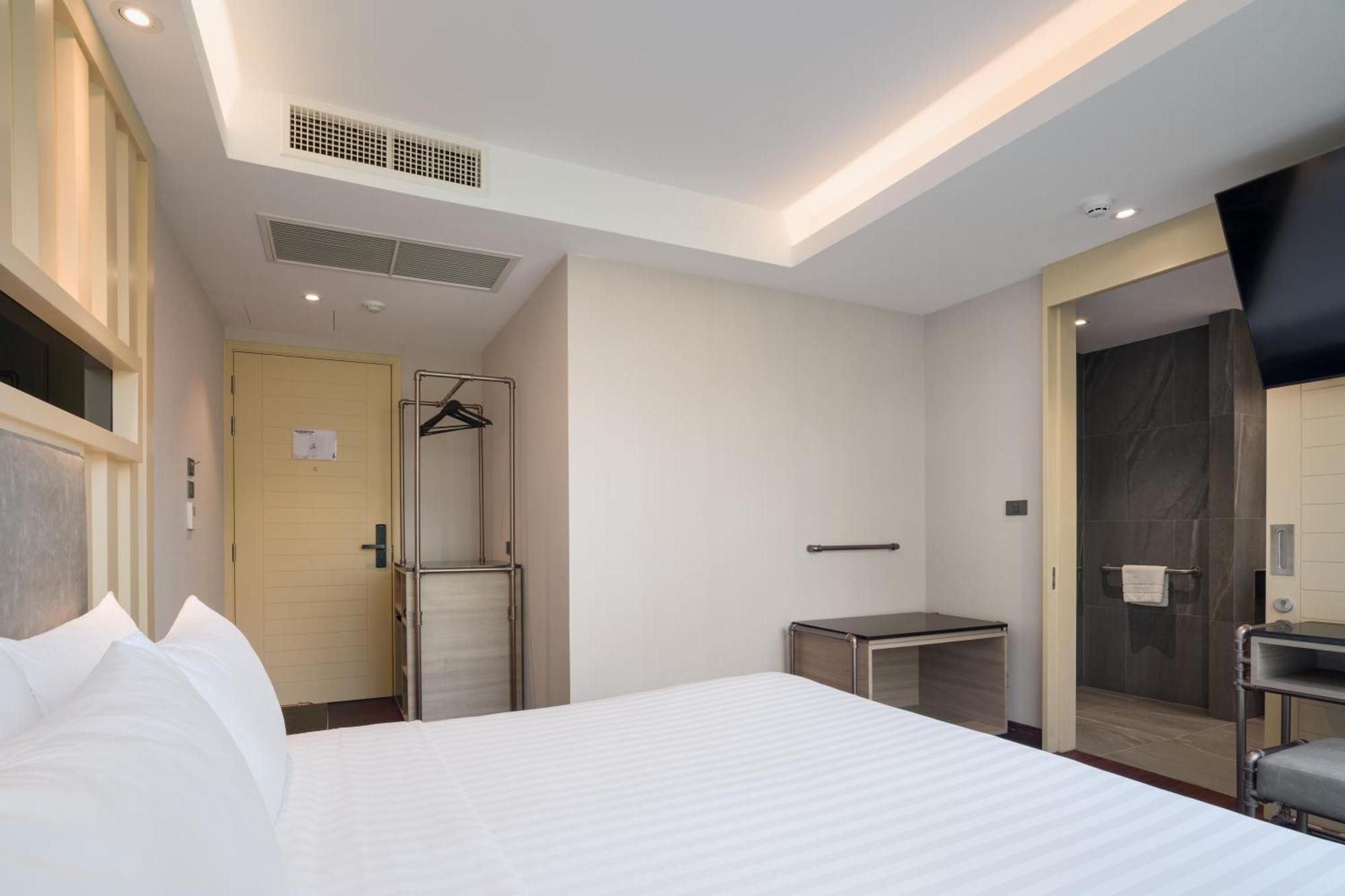 T2 The Portal Sukhumvit Hotel Bangkok Buitenkant foto